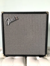 Load image into Gallery viewer, Fender Rumble LT25 Bass Amplifier