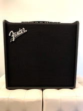 Load image into Gallery viewer, Fender Mustang LT 50 Guitar Amplifier