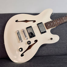 Load image into Gallery viewer, Squier Affinity Series Starcaster