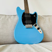 Load image into Gallery viewer, Fender Squier Sonic Mustang HH California Blue