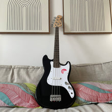 Load image into Gallery viewer, Fender Squier Sonic Bronco Bass Black