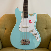 Load image into Gallery viewer, Fender Squier Sonic Bronco Bass Daphne Blue