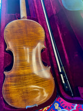 Load image into Gallery viewer, Conservatory Model 200 4/4 Violin (Used) SN: CV8119223
