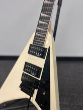 Load image into Gallery viewer, JS Series Rhoads JS32 Electric Guitar (Used)