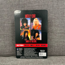 Load image into Gallery viewer, Mötley Crüe ReAction Figures Wave 1 Vince Neil (Shout At The Devil)