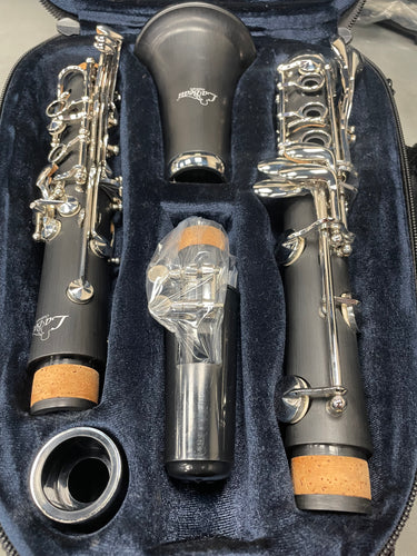LaBeau 408 Student Clarinet SN: 2305298 (Refurbished)