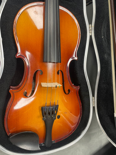 1/2 Violin SN: AUB1036 (Refurbished)