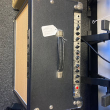 Load image into Gallery viewer, Tech 21 Trademark 60 Guitar Amplifier (Used)