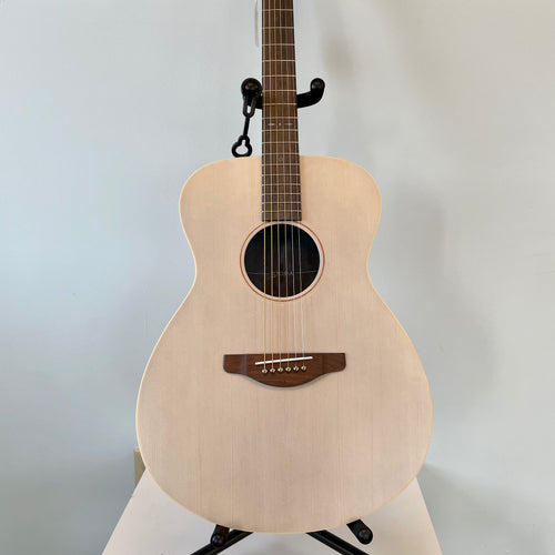 Yamaha Storia I Acoustic Guitar