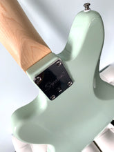 Load image into Gallery viewer, Fender Squier Mini Jazzmaster HH- Surf Green