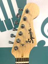 Load image into Gallery viewer, Fender Squier Mini Strat- Shell Pink